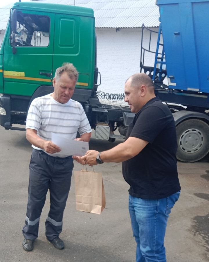 Юрий Жгун за рулем